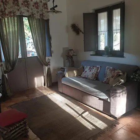 La Casa Di Giulia Bronte